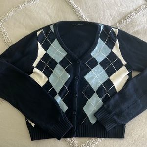 Brandy Melville Elizabeth Sweater